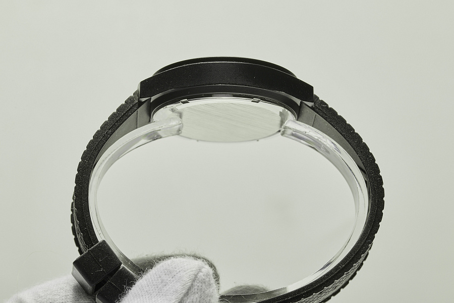 Chronomaster Revival Shadow
