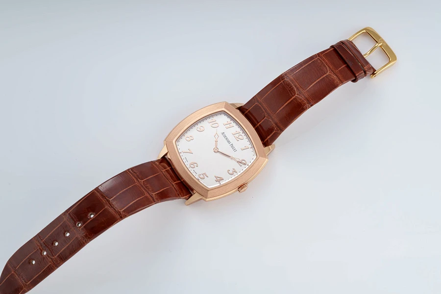 Tradition Ref. 15335OR in 18k Rose Gold