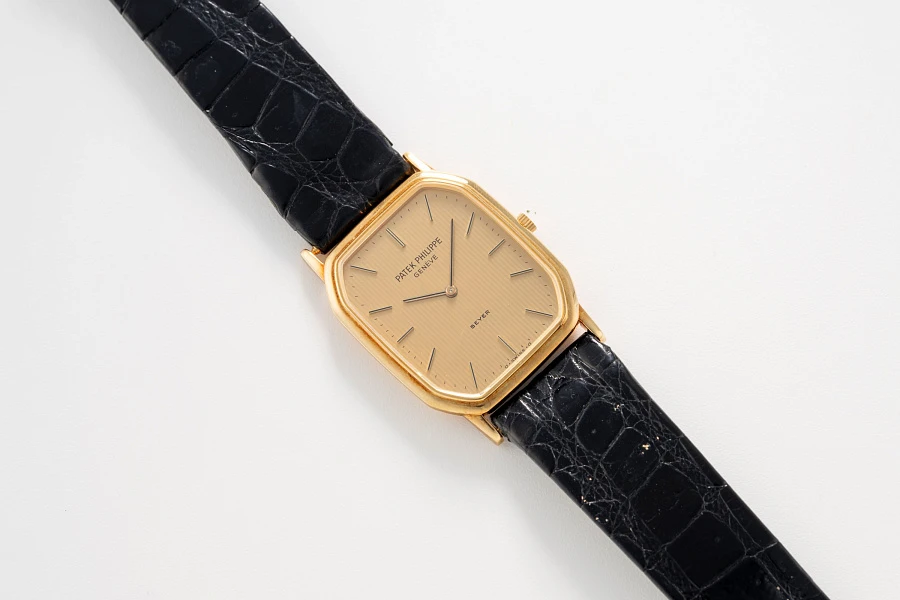 Gondolo Ref. 3760 Beyer Double-Signed in 18k Yellow Gold