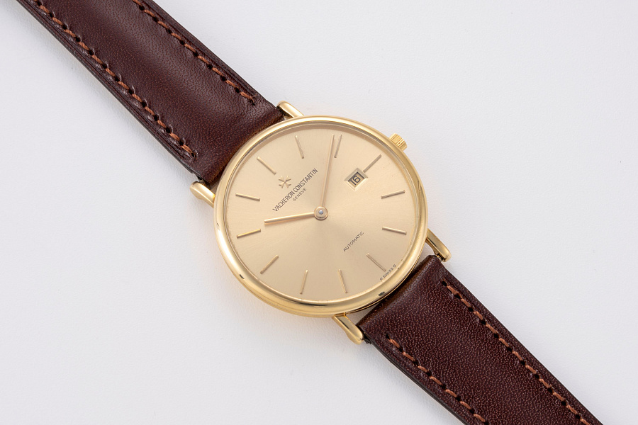 Automatic Dress Watch Ref. 48002 in 18k Yellow Gold