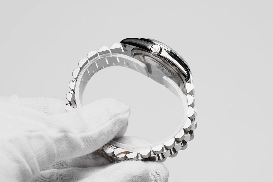Day-Date Platinum Diamond Bezel 36mm
