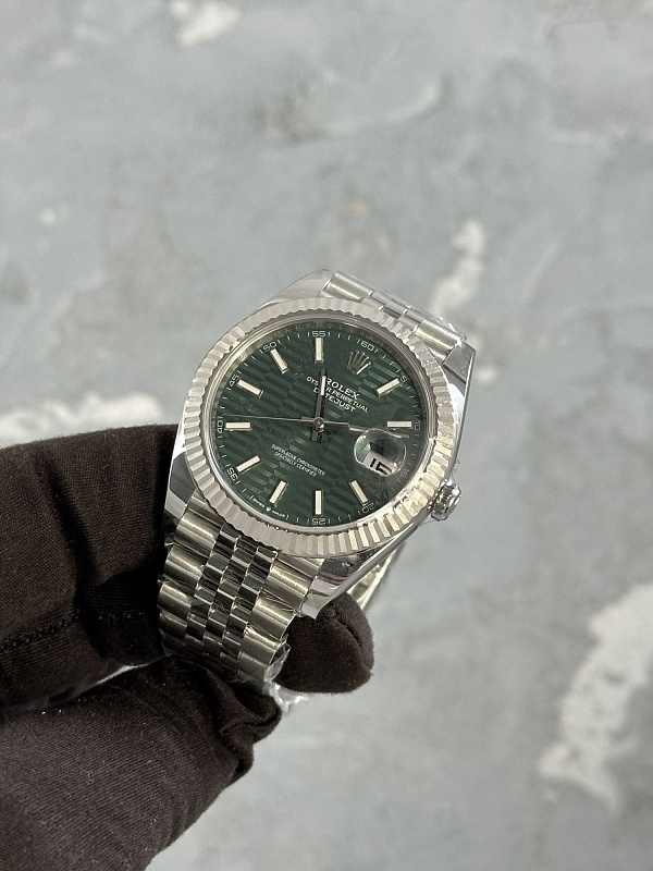 Datejust ‘White Rolesor’ 41mm 126334 Mint Green Fluted Motif