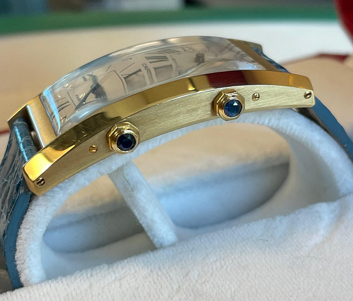 Tank Américaine de Cartier Dual Time