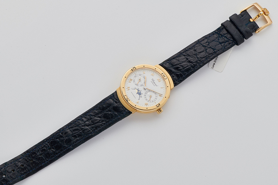 Luna D'Oro Ref. 36/1138 in 18k Yellow Gold