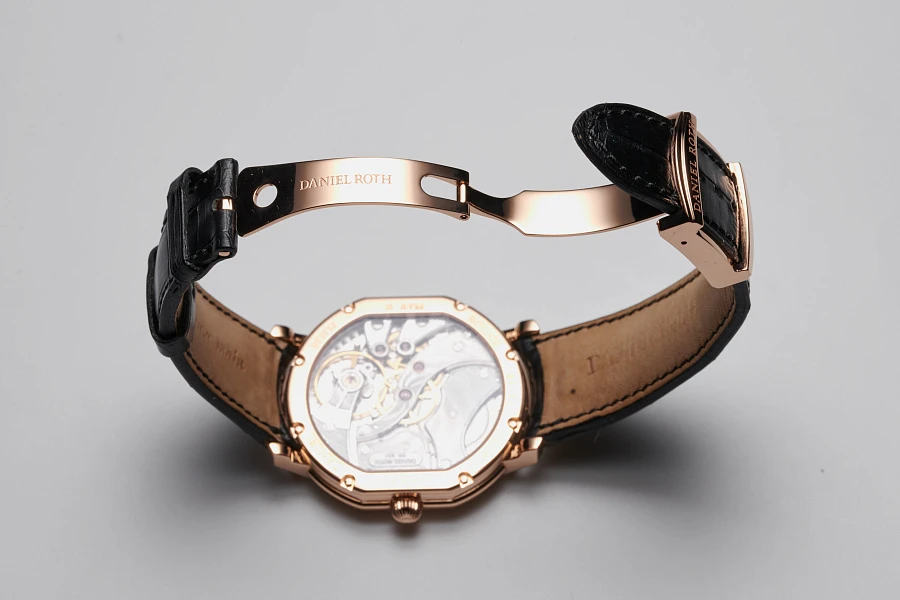 Athys Limited Edition