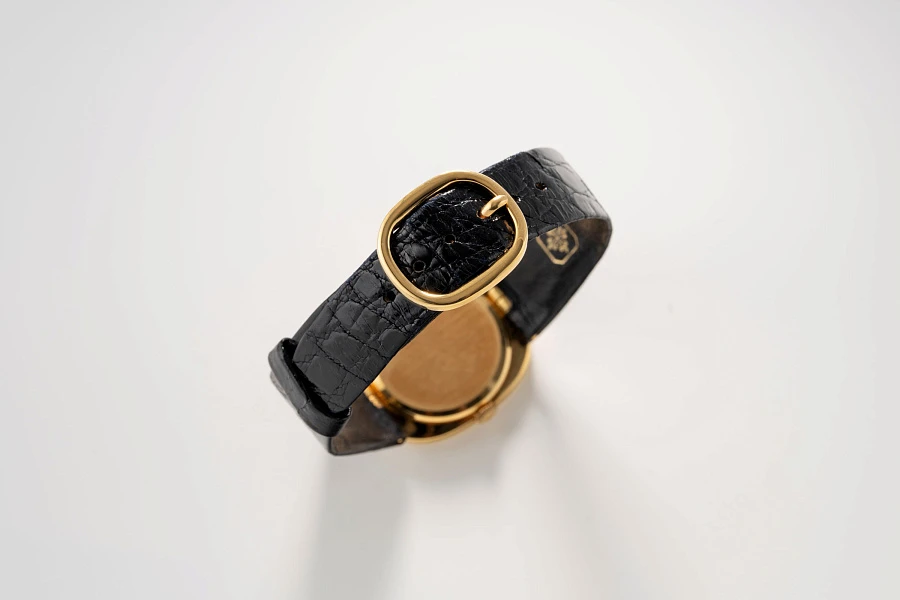 Ellipse Ref. 3848 in 18k Yellow Gold