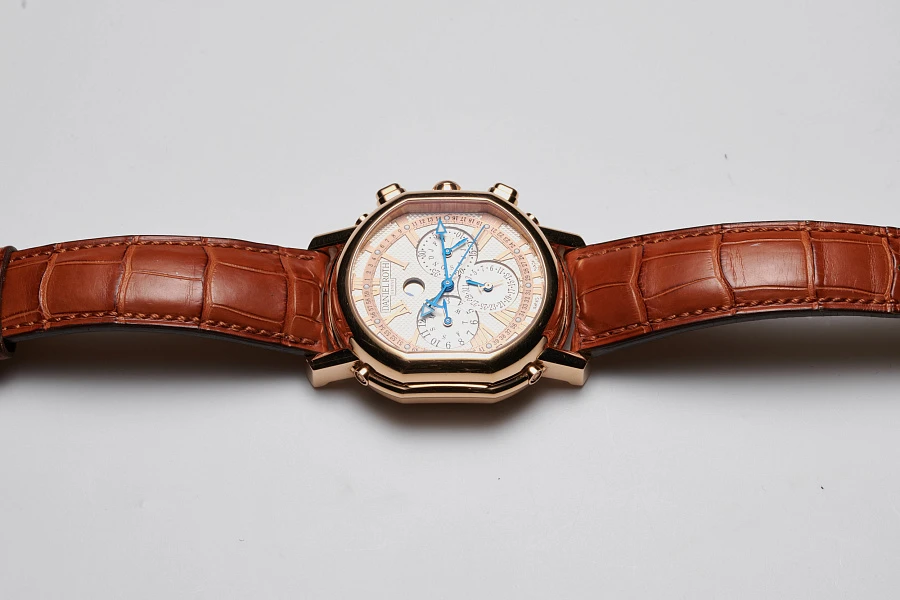 Chronograph Calendar