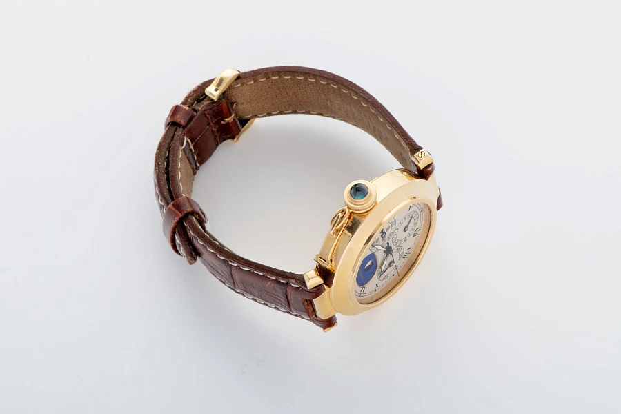 Pasha Quartz Perpetual Calendar Ref. 30003 in 18k Yellow Gold