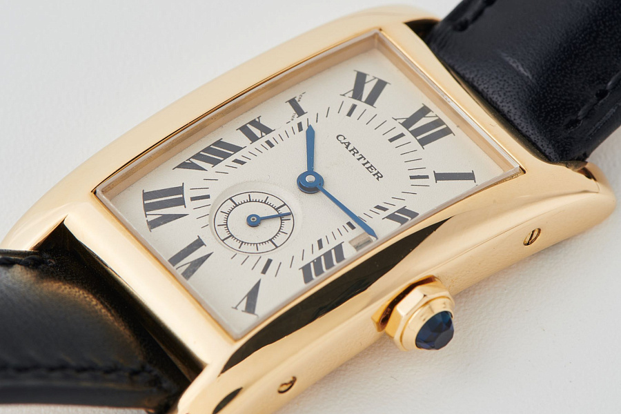 Tank Américaine Quartz in 18k Yellow Gold
