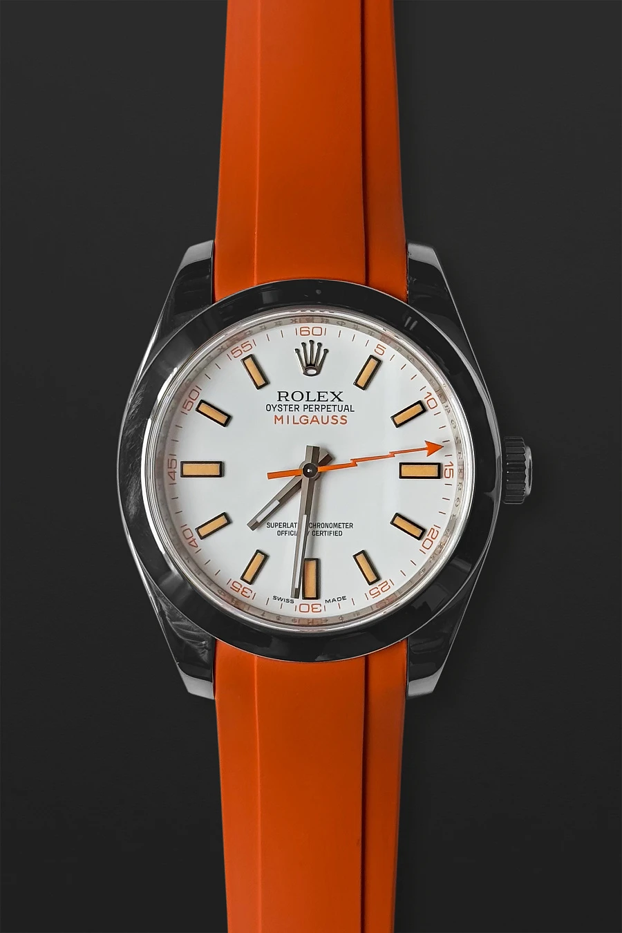 Milgauss 116400 White dial