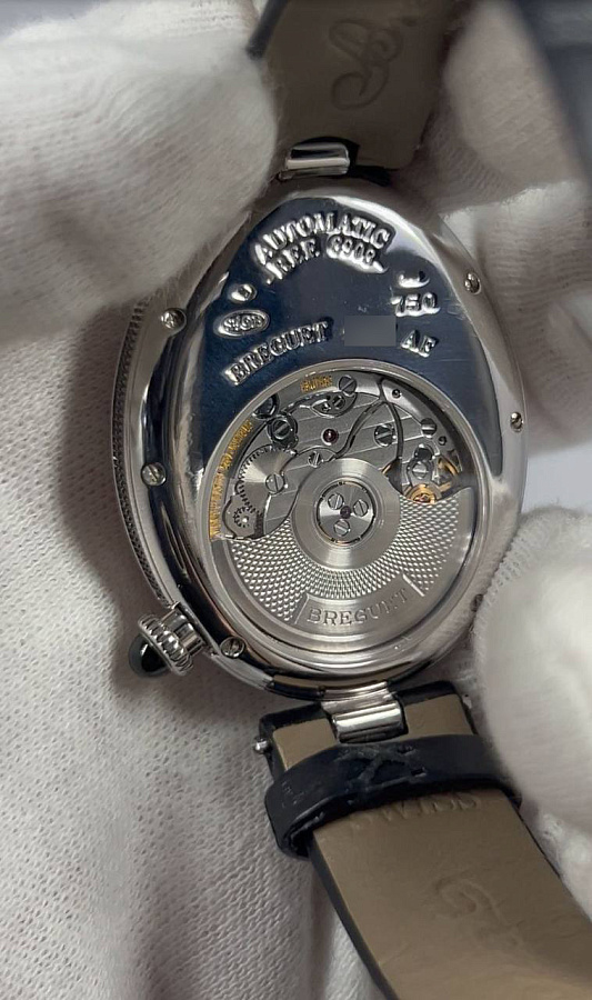 Reine de Naples White Gold MOP Dial