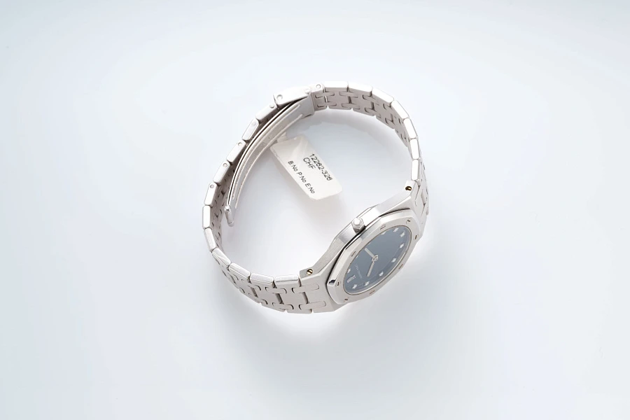 Royal Oak Quartz in 18k White Gold