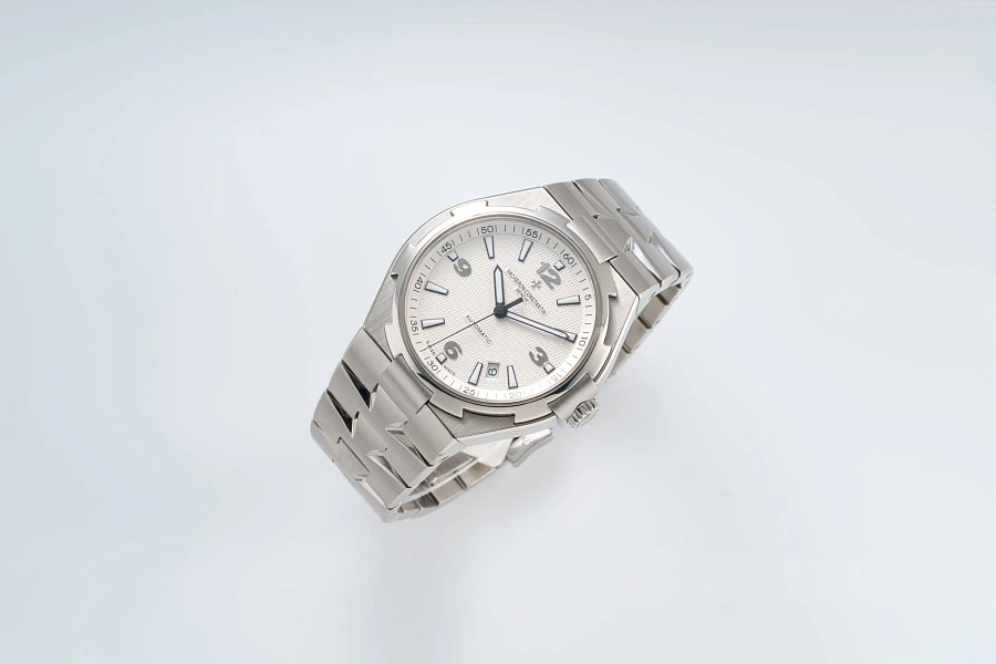 Overseas Ref. 47040 in Stainless Steel