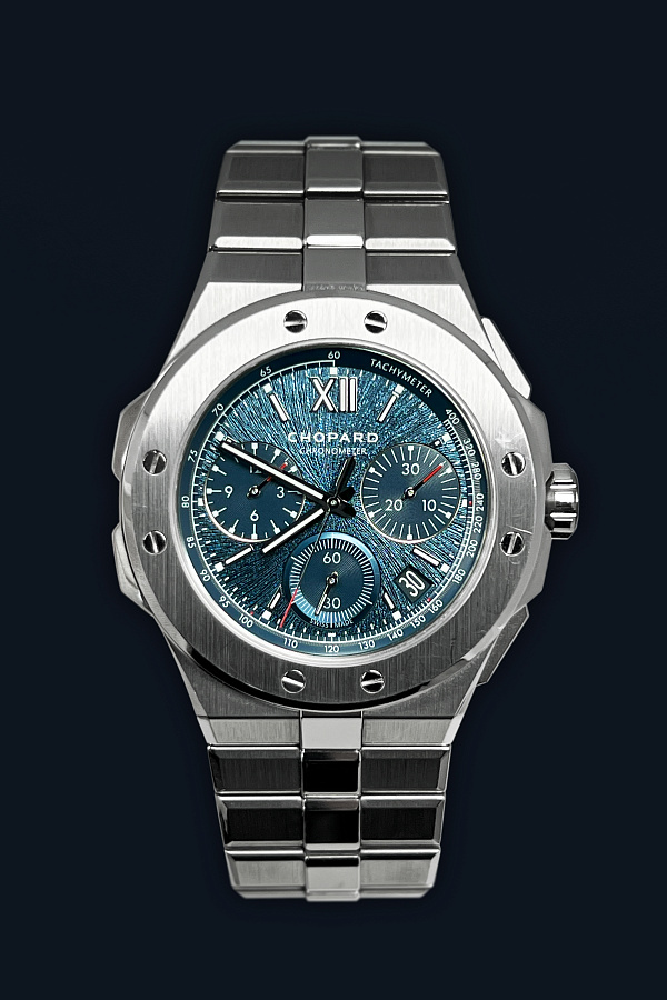 Alpine Eagle 44mm