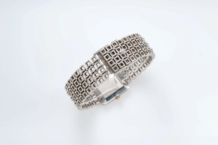 Ref. 4183 in 18k White Gold