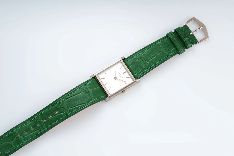 Tank Ref. 3519 in 18k White Gold