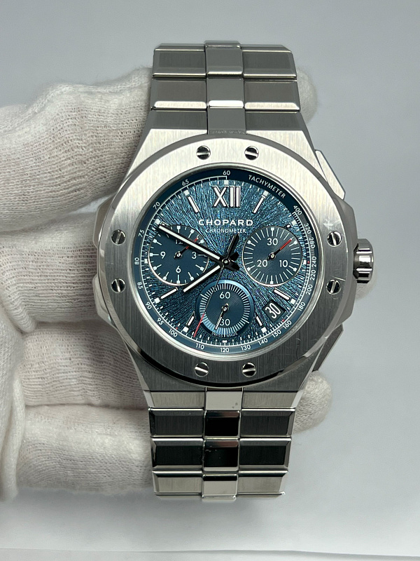 Alpine Eagle 44mm