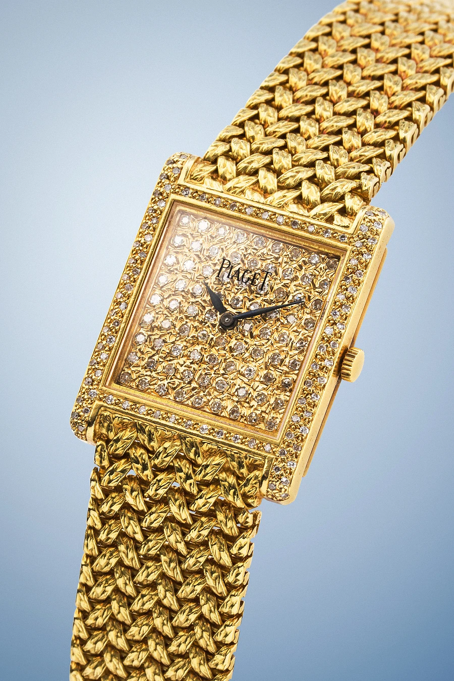 Tank Ref. 90805 D2 in 18k Yellow Gold