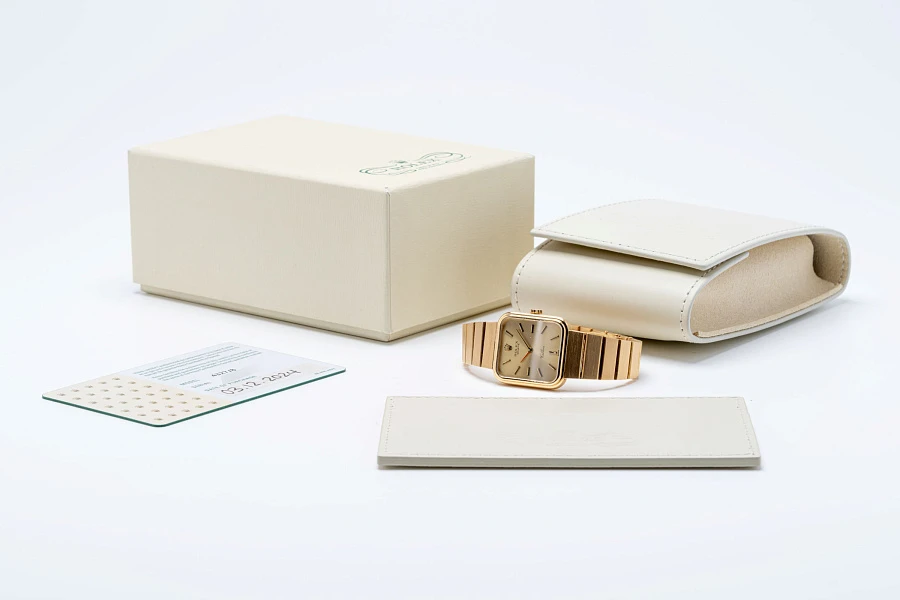 Cellini Ref. 4327/8 in 18k Yellow Gold