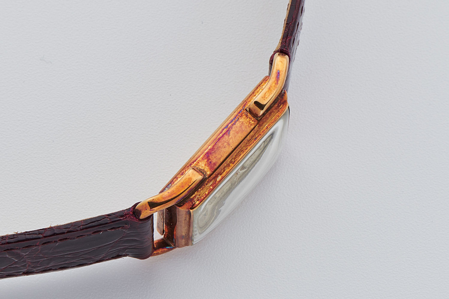 Rectangular Dress Watch in 14k Yellow Gold with Intense Pink Patina