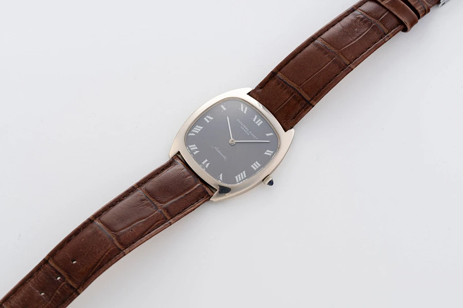Ultra Thin Automatic Cushion Case Watch in 18k White Gold