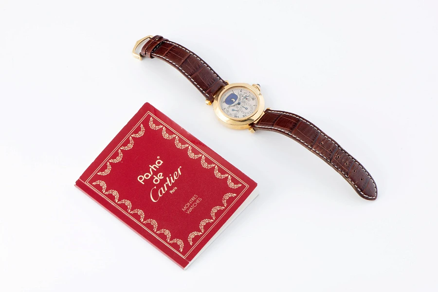 Pasha Quartz Perpetual Calendar Ref. 30003 in 18k Yellow Gold