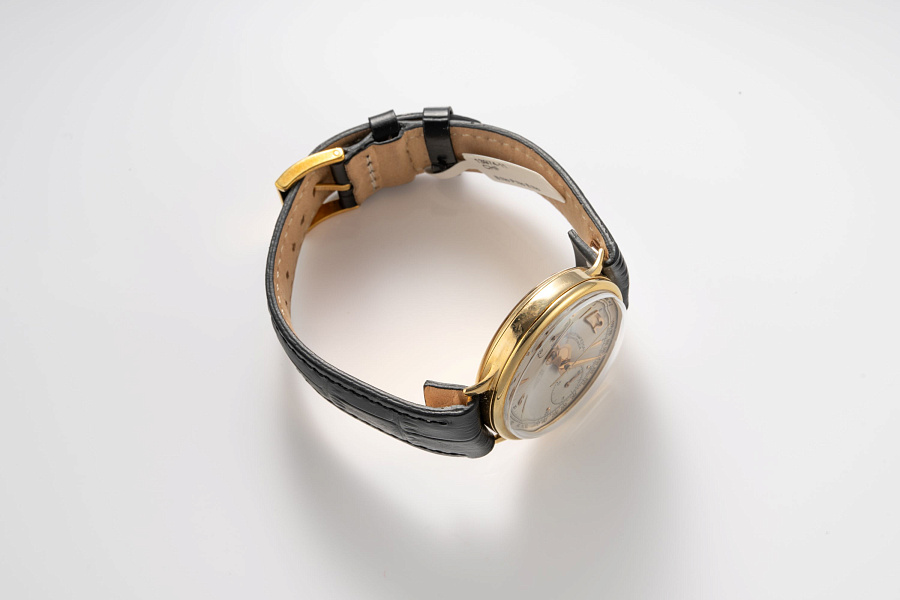 Chronograph in 18k Yellow Gold