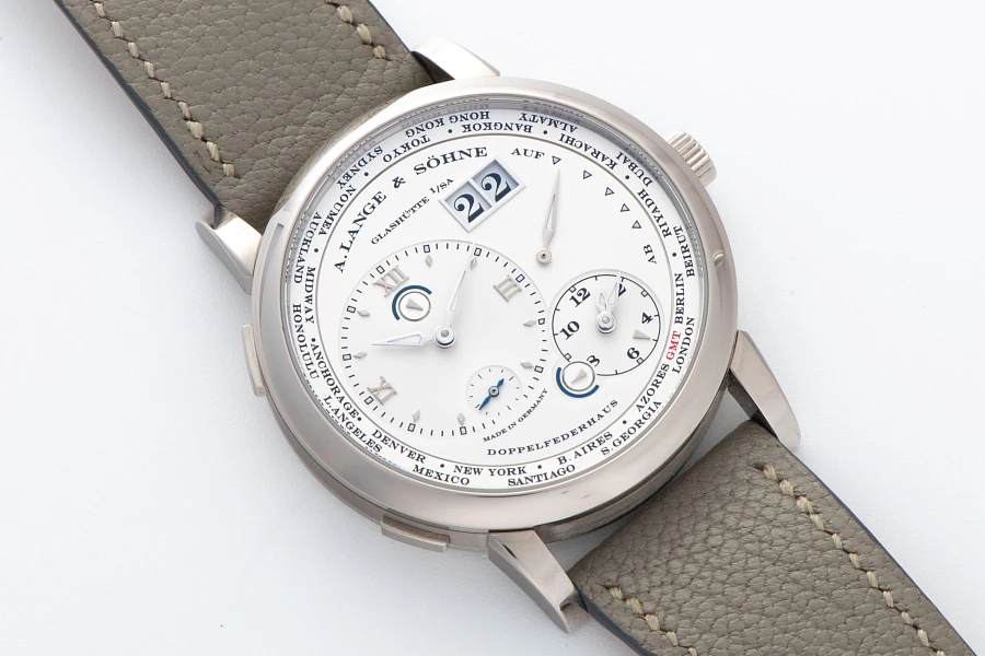 Lange 1 Timezone Ref. 116.039 in 18k White Gold
