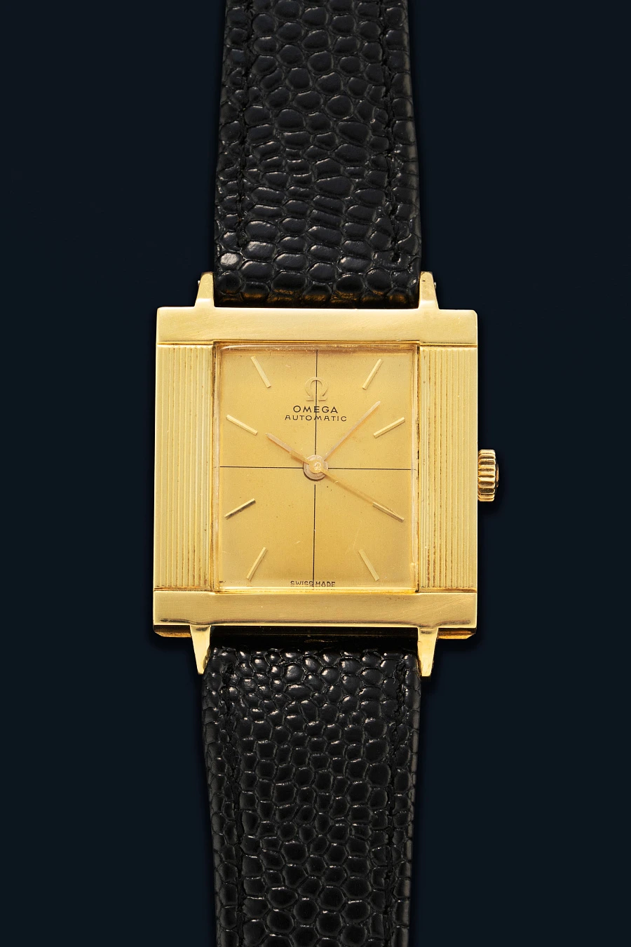 Automatic Square Ref. 14249 SC in 18k Yellow Gold