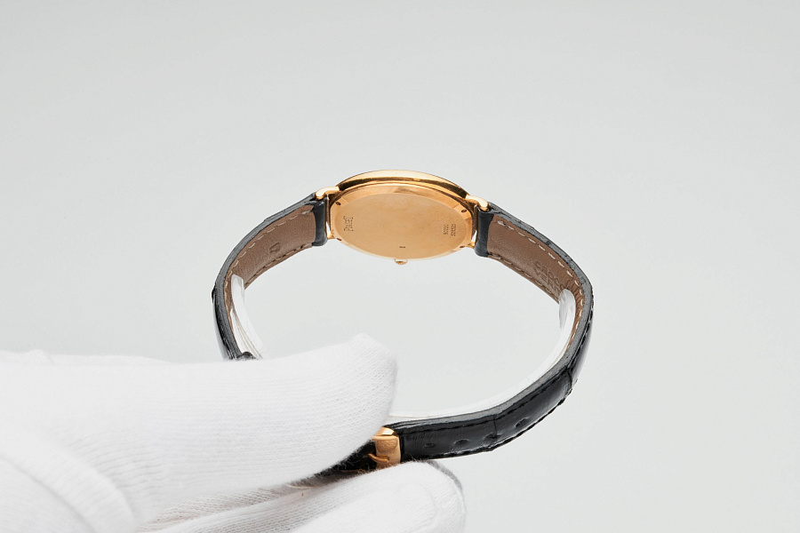 2 Hands 18k yellow gold hand-wound