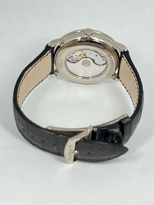 Villeret Ultraplate Seconde Rétrograde White Gold