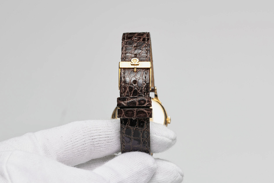Centenary 18k Yellow Gold Automatic