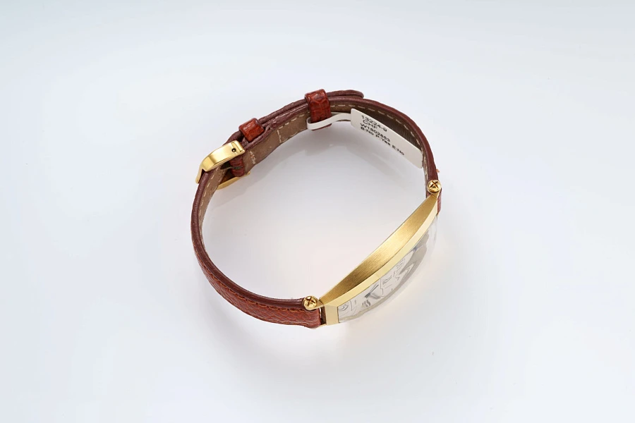 Tonneau Dual Time Ref. W1502853 in 18k Yellow Gold