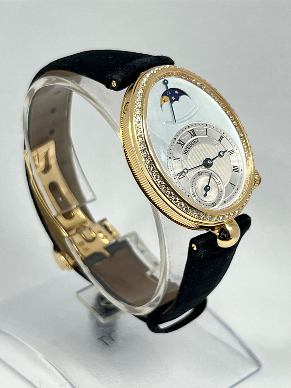 Reine de Naples Yellow Gold MOP Dial