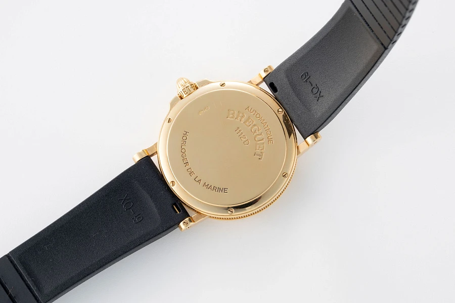Black Dial Marine Ref. 3400 in 18k Yellow Gold