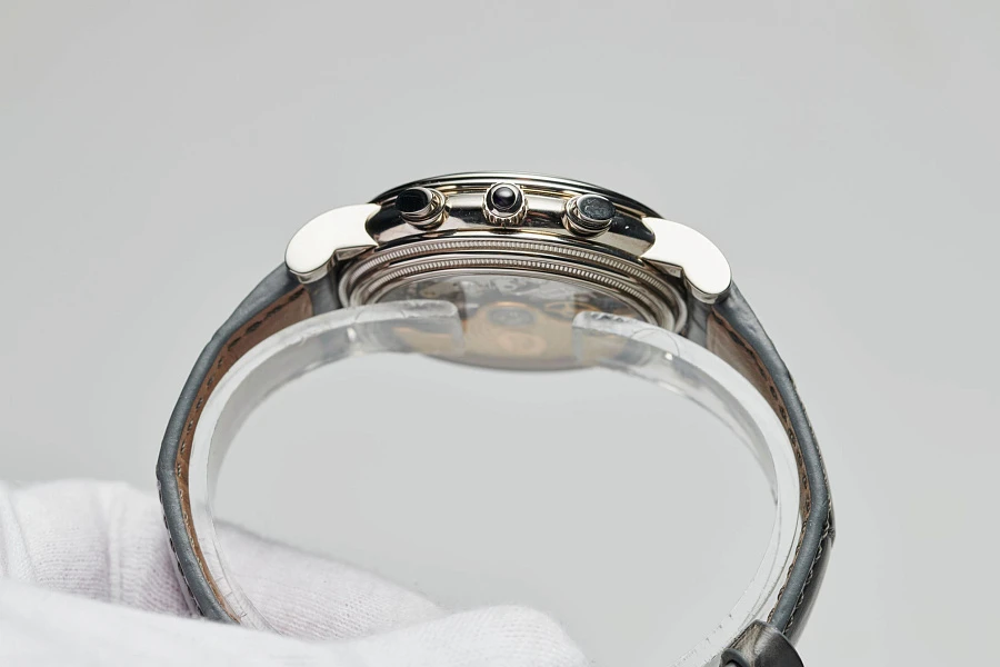 Chronograph Toric White Gold
