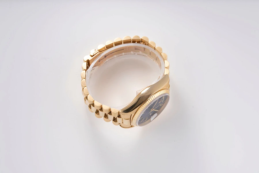 Tropical Dial Day-Date Ref. 18038 in 18k Yellow Gold