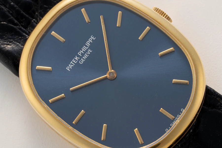 Ellipse Ref. 3848 in 18k Yellow Gold