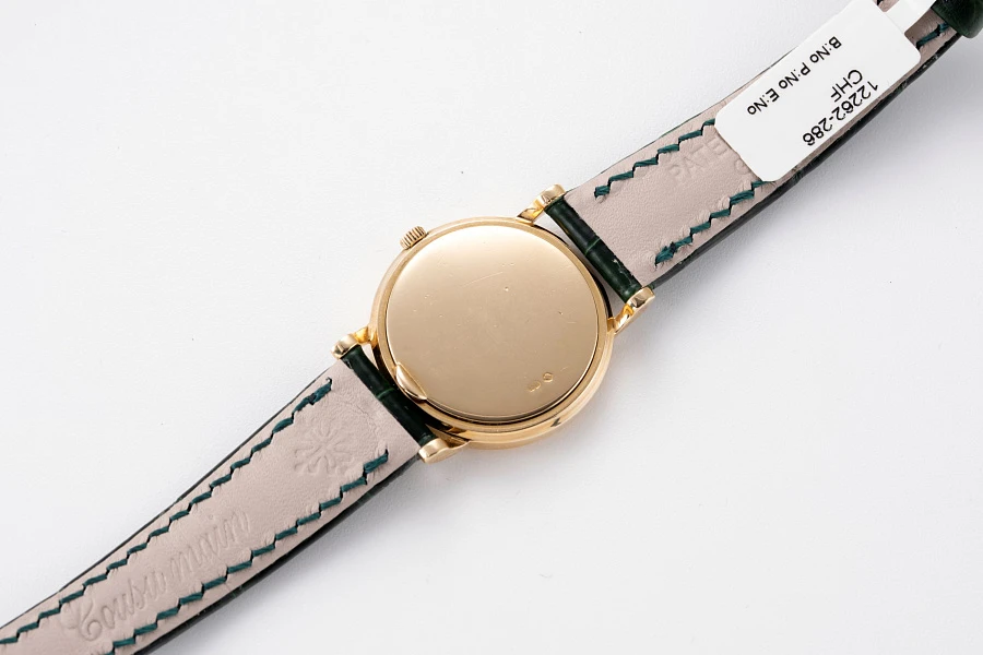 Ladies Calatrava Ref. 4919 in 18k Yellow Gold