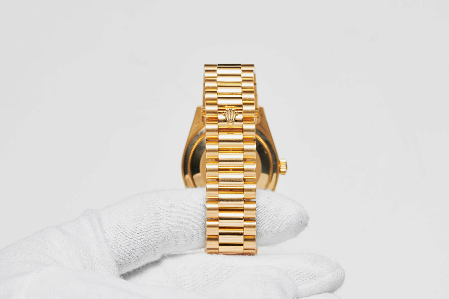 Day-Date Onyx Diamonds 36mm