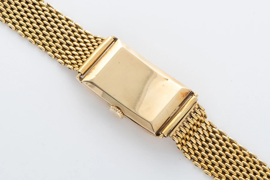 Vintage Rectangular Watch in 14k Yellow Gold with 18k Yellow Gold Bracelet