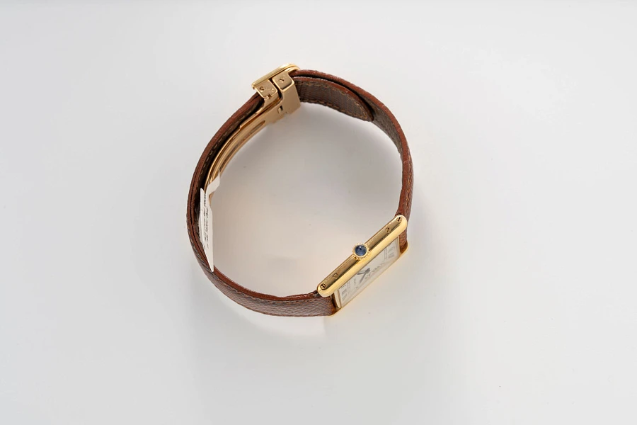 Tank Louis Extra Plate Ref. 96065 in 18k Yellow Gold