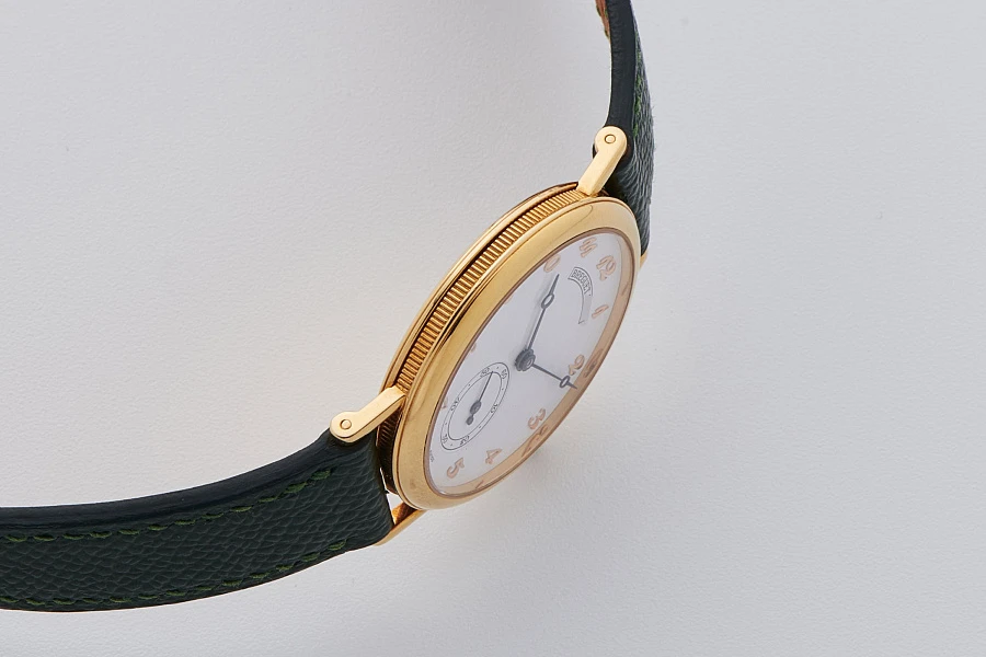 Classique Ref. 3290 Porcelain Dial