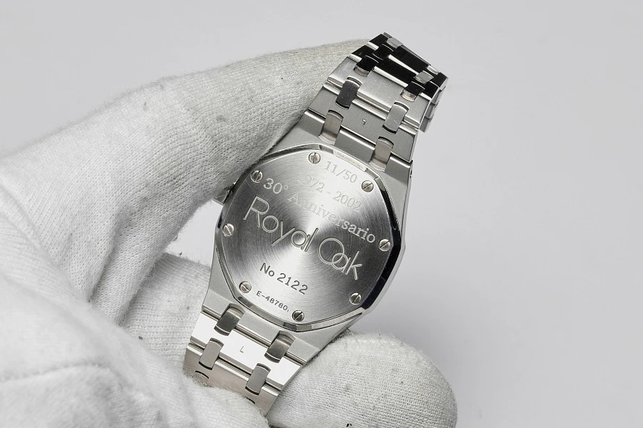 Royal Oak Dual Time 30th Anniversary