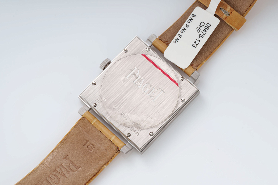 Altiplano Square Ref. P10181 in 18k White Gold