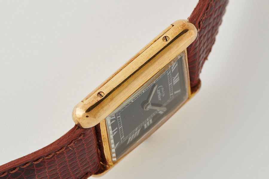 Tank Vermeil Hand-wound Black