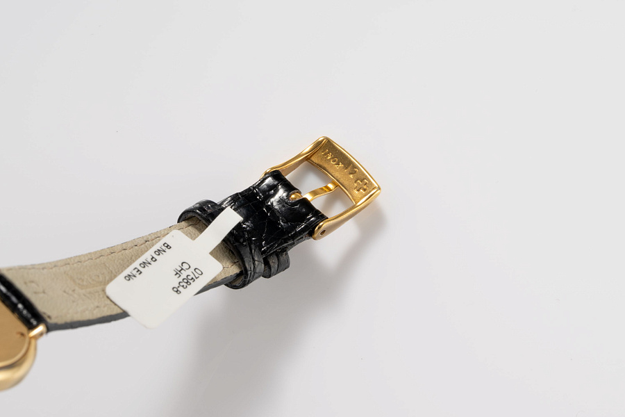 Trinity Ref. 2357 in 18k Yellow, Rose, and White Gold