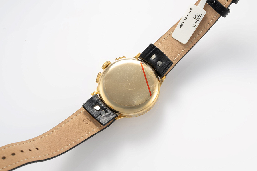 Chronograph in 18k Yellow Gold