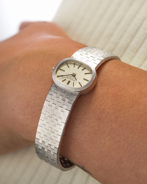 Ellipse Ref. 3373 in 18k White Gold