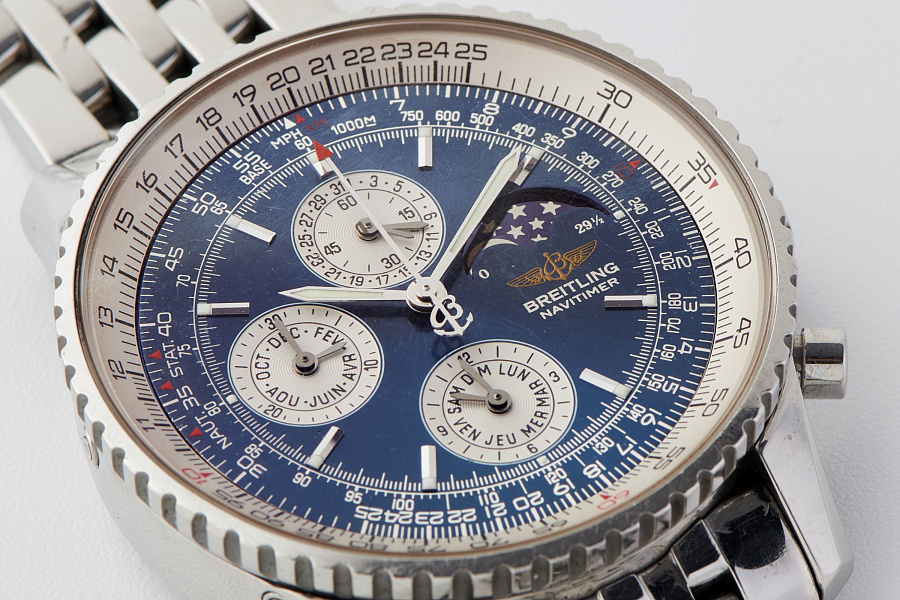 Navitimer Moonphase